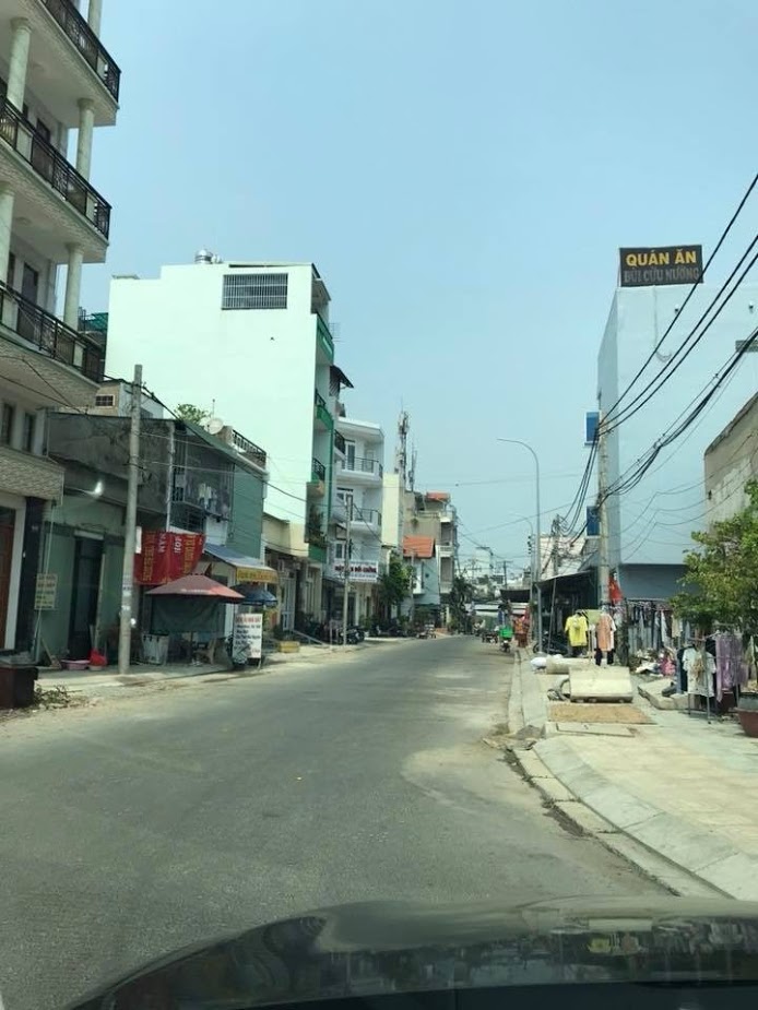 Cho thuê nhà mặt phố tại phố Huỳnh Văn Nghệ, Phường 12, Gò Vấp, TP. HCM giá 80 triệu/tháng