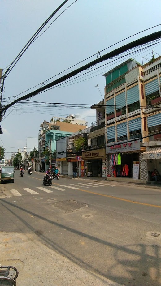 Cho thuê nhà mặt phố tại Đường Huỳnh Văn Bánh, Phú Nhuận, Tp.HCM giá 50 Triệu/tháng