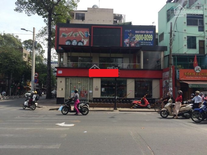 Cho thuê nhà chính chủ góc 2MT đường Nguyễn Thị Minh Khai, Quận 1