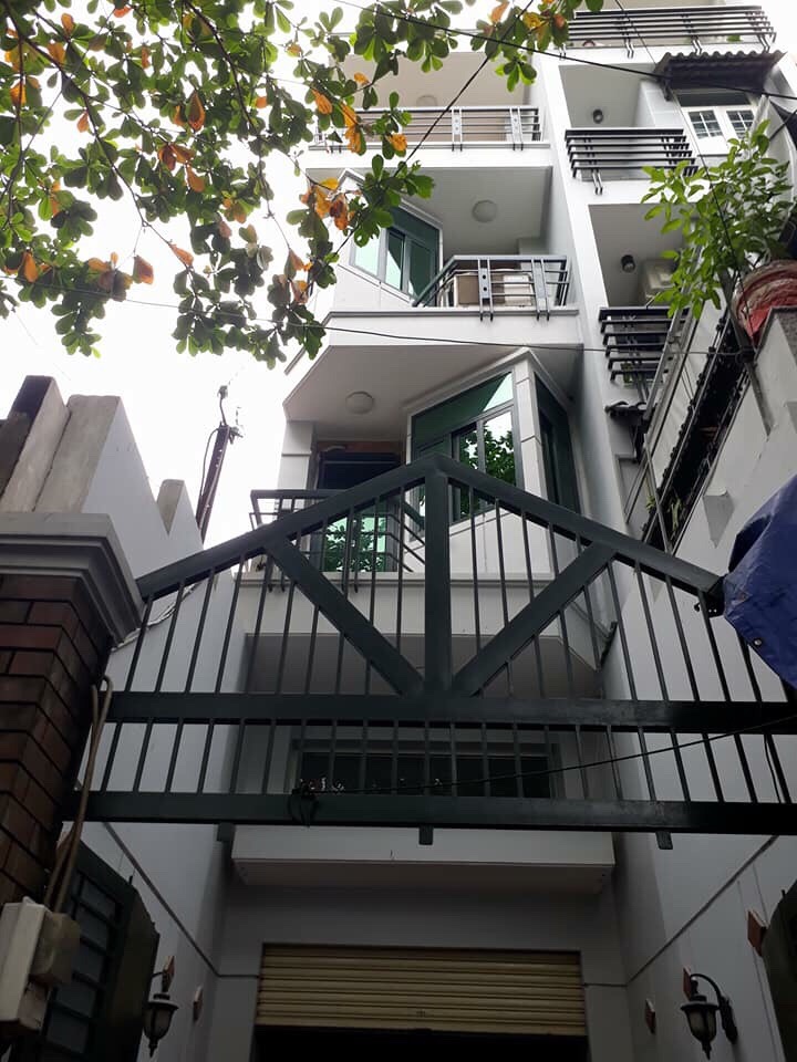 Nhà góc 2MT nội bộ 20/2B Huỳnh Văn Bánh, ngay ngã tư Trần Huy Liệu, 3.7x10m