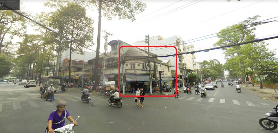 Cho thuê nhà MT ngay ngã tư đèn xanh đỏ đường Nguyễn Chí Thanh, Quận 10