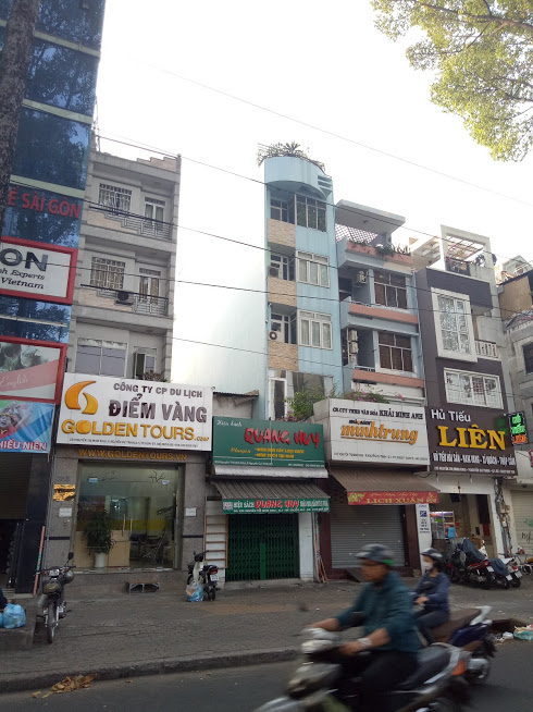 Cho thuê nhà mặt phố tại Đường Nguyễn Văn Đậu, Bình Thạnh, Tp.HCM diện tích 6*20m2,4lau+hầm giá 54 Triệu/tháng
