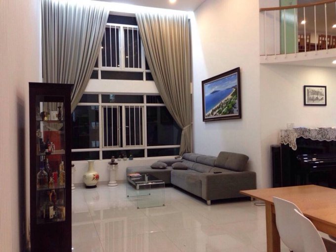 Cho thuê 2PN tại Chung cư PHú Hoàng Anh đường Nguyễn Hữu Thọ đầy đủ nội thất ở liền giá 11 triệu LH:0948393635