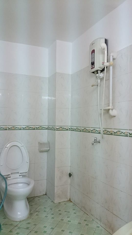 Phòng có CỬA SỔ, BAN CÔNG - số 281/2/52 BÌNH LỢI- Bình Thạnh, giá 3.3 triệu/tháng