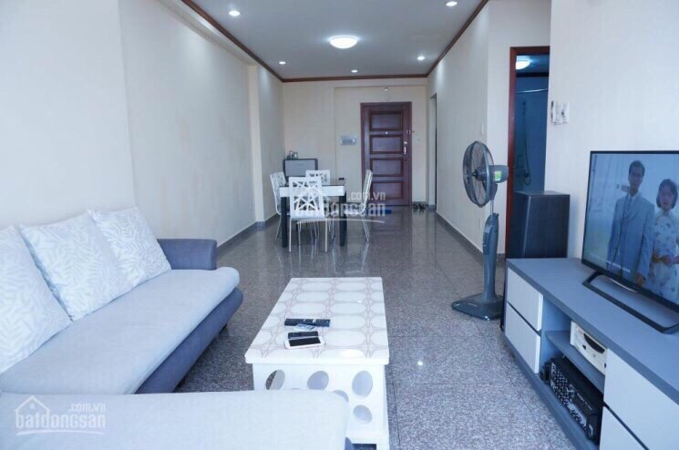 Cần cho thuê căn hộ Hoàng Anh Thanh Bình, 2p 2wc đầy đủ nội thất, có ban công 15 triệu/tháng, 0909037377 Thủy