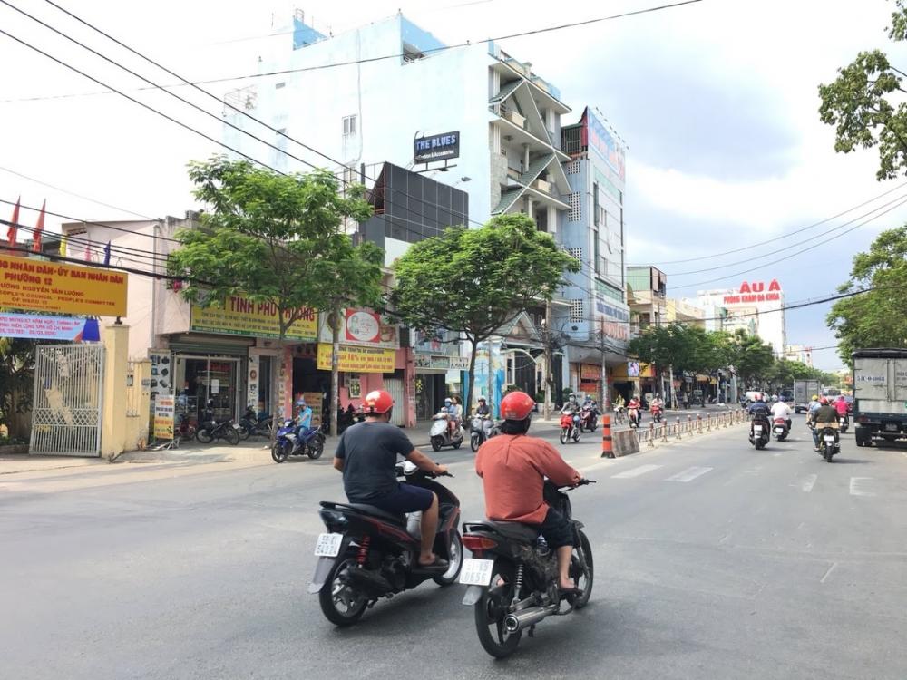 Cho thuê nhà mặt phố tại Đường Nguyễn Văn Luông, Phường 12, Quận 6, Tp.HCM giá 70 Triệu/tháng