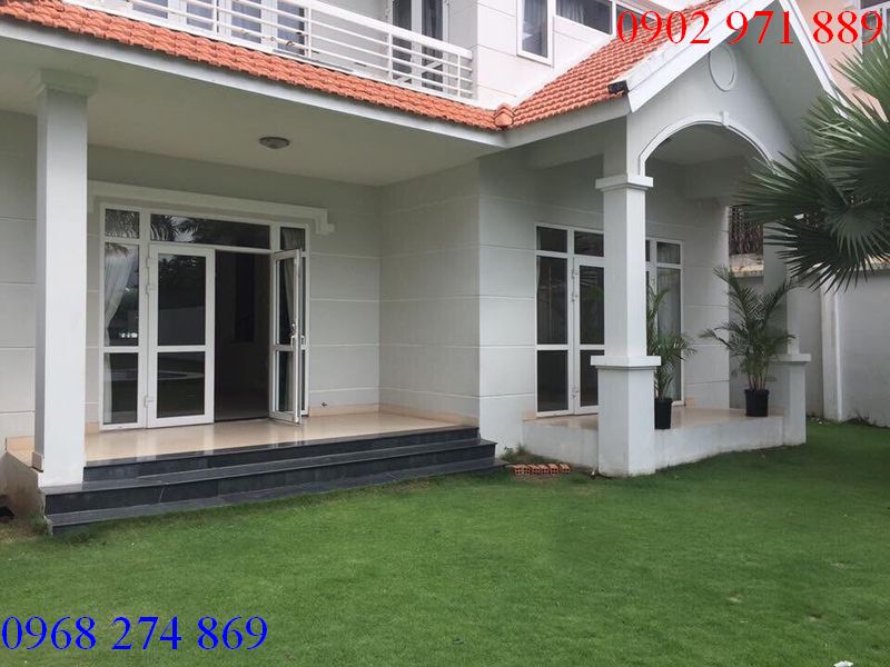 Cho thuê Villa cao cấp ở đường Nguyễn Văn Hưởng, P.Thảo Điền, Quận 2 giá 7500$/tháng