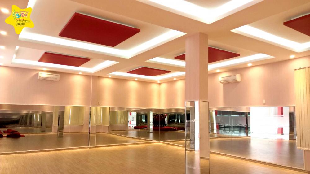 Cho thuê phòng tập zumba, yoga tại đường Lãnh Binh Thăng, diện tích 90m2, giá 300 trăm nghìn/tháng