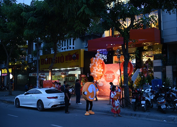 Cho thuê nhà mặt tiền đường Hồ Tùng Mậu, Phường Bến Nghé, Quận 1