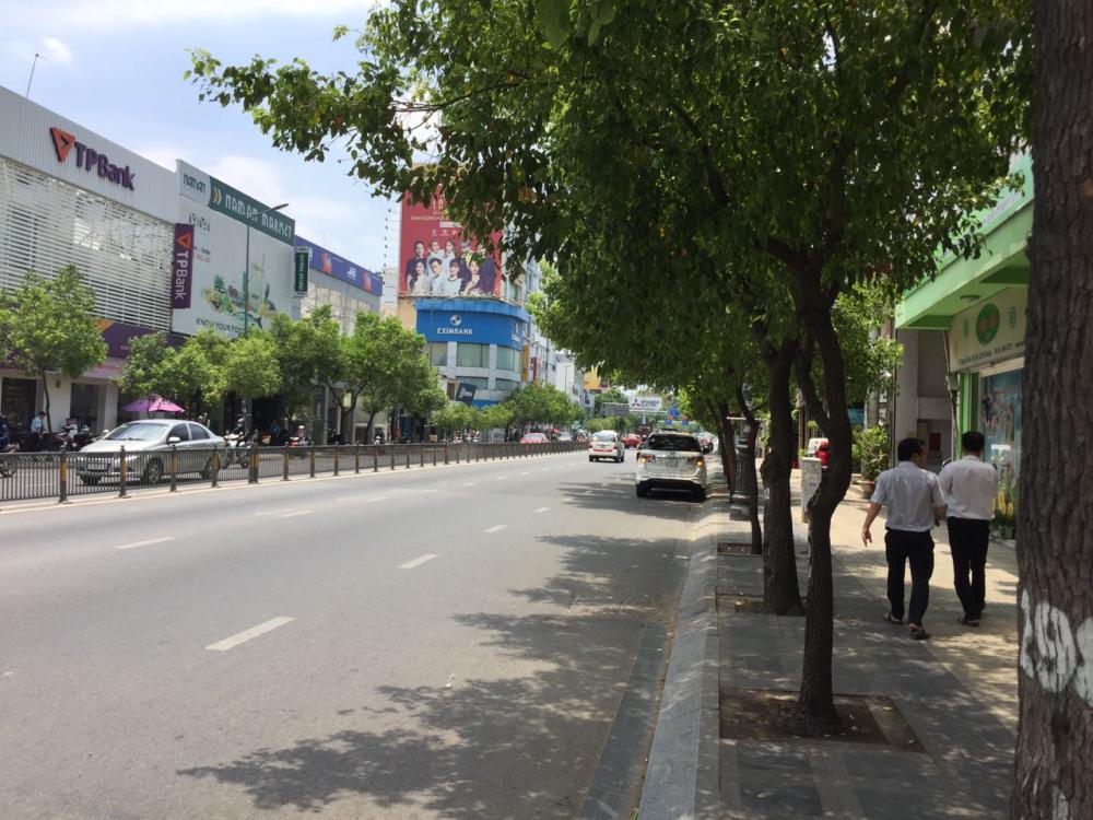 Cho thuê nhà mặt phố tại Đường Nguyễn Văn Trỗi, Phường 10, Phú Nhuận, Tp.HCM