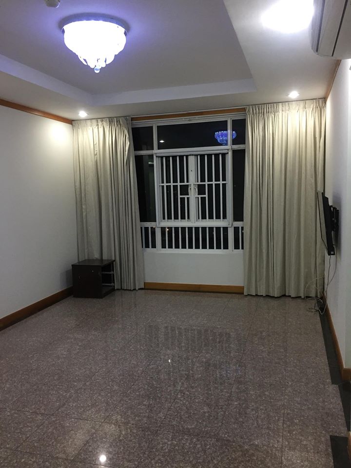 Cho thuê căn hộ Phú Hoàng Anh, 129m2, 3 phòng ngủ, nhà trống. Giá 11 triệu/tháng LH:0948393635 - Minh