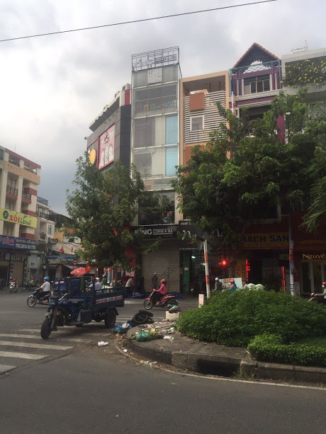 Cho thuê nhà 2MT (trước sau) 259 Phan Xích Long, Phường 7, Quận Phú Nhuận, HCM. 