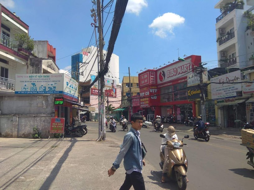 Cho thuê nhà 356A Lê Quang Định, phường 11, Q.Bình Thạnh, HCM. 