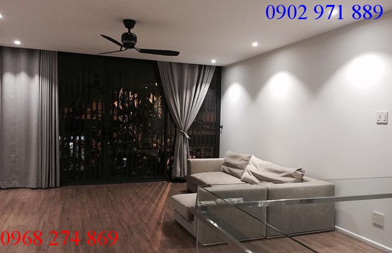 Cần Cho thuê  Villa cao cấp ở  Đường 37 , P.Bình An , Q2  giá 1800$/ tháng 