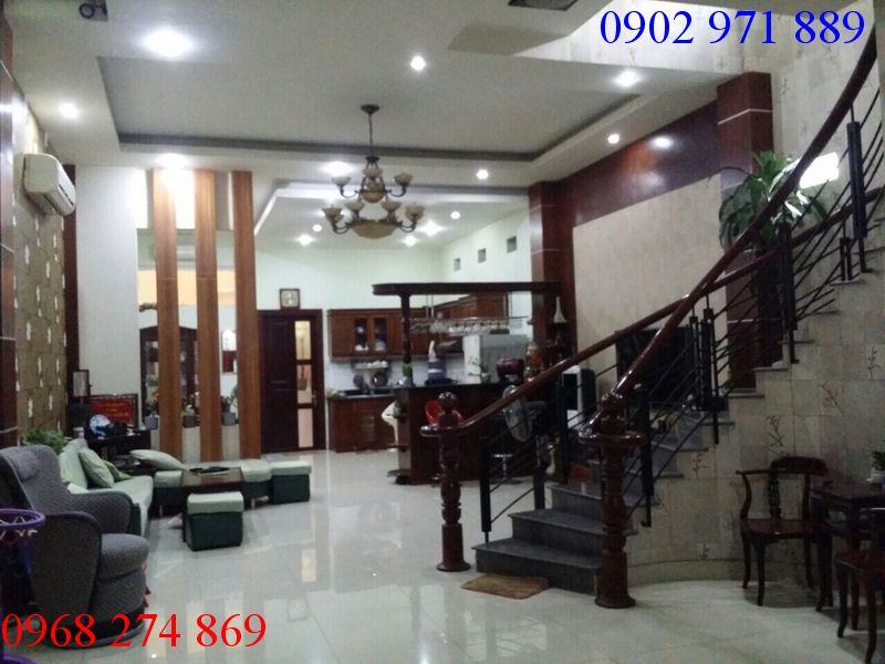 Cần Cho thuê  Villa  cao cấp ở  Đường Nguyễn Văn Hưởng , P. Thảo Điền , Q2 giá 8000$/ tháng 