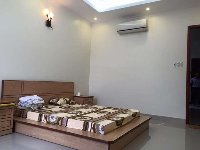 Cho thuê căn hộ chung cư 7A Thành Thái Q10.80m2,2pn,nội thất đầy đủ,giá 10tr/th Lh 0932 204 185