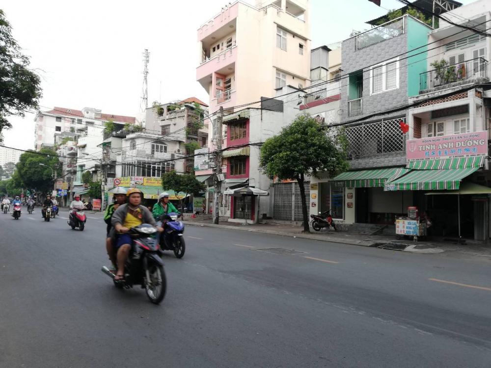 Cho thuê nhà góc 2MT 190 Lãnh Binh Thăng, phường 13, quận 11, HCM, đoạn 2 chiều