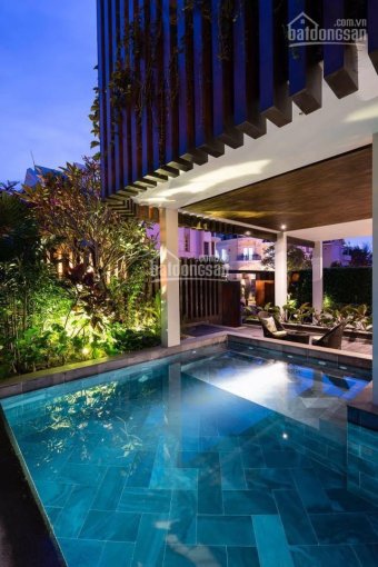 Cho thuê biệt thự siêu VIP Phú Mỹ Hưng, căn góc có hồ bơi, nhà siêu đẹp ngay khu Cảnh Đồi