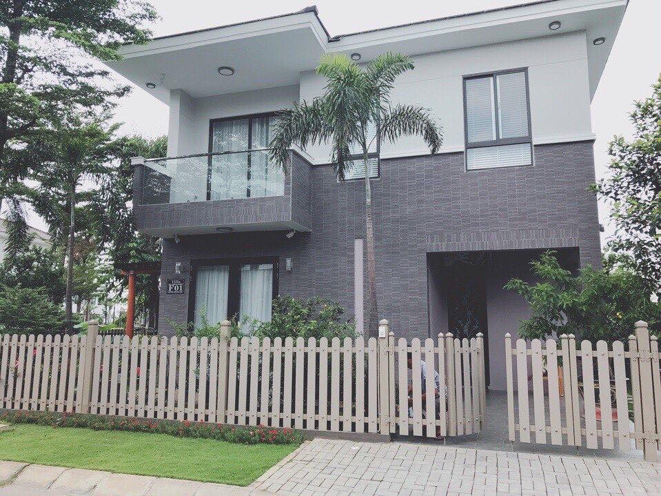 Cần cho thuê căn biệt thự Nam Thông Phú Mỹ Hưng Q7, nhà đẹp, giá rẻ nhất. LH: 0917 300798 (Hằng)