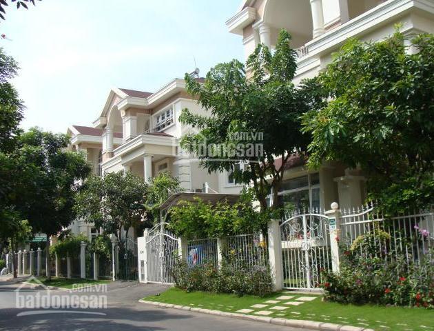 Cho thuê nhà phố Him Lam Kênh Tẻ, quận 7, 5x20m, MT đường D1 (35m), giá 38 tr/th, 0906651377 Cương