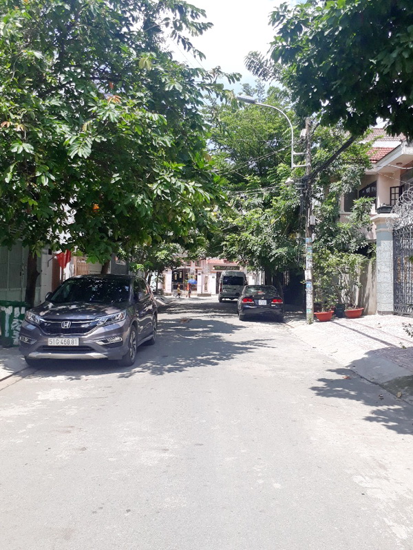 Cho thuê nhà hẻm xe hơi đường Huỳnh Tấn Phát, Phường Phú Thuận, Quận 7
