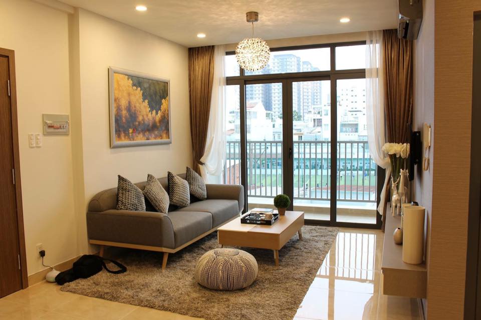Cho thuê căn hộ Oriental Plaza, DT 80m2, giá 10tr/tháng, LH 0902541503