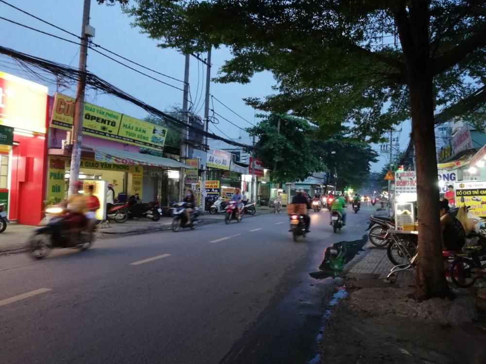 Mặt bằng đường Lê Đức Thọ, phường 14, quận Gò Vấp cần cho thuê.