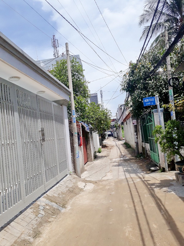 Cho thuê nhà Quận 7, MT hẻm 1387, Huỳnh Tấn Phát, phường Phú Thuận