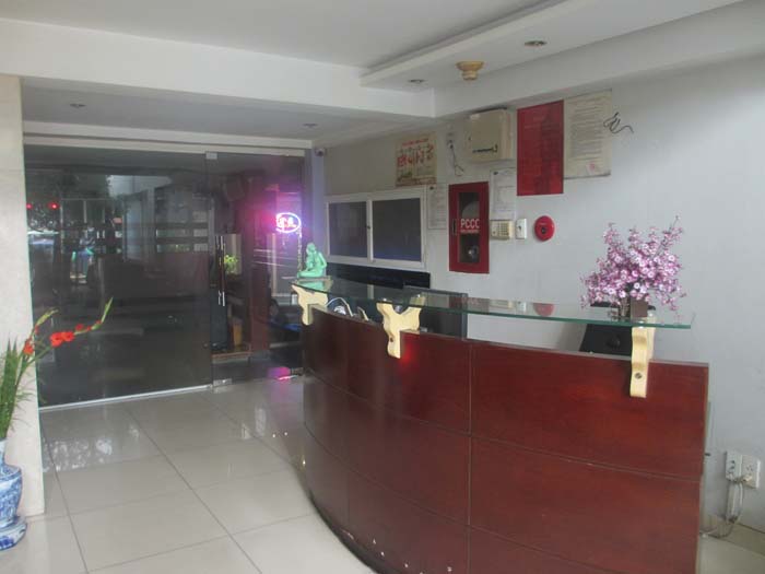 Cho thuê văn phòng giá rẻ 50m quận Phú Nhuận, đường Phan Đăng Lưu, 0901327339.