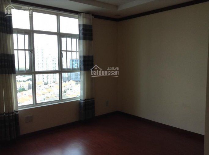 Cho thuê căn hộ chung cư tại Dự án Phú Hoàng Anh, Tp.HCM diện tích 129m2  giá 10 Triệu/tháng