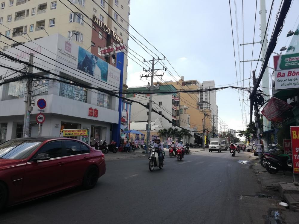 Cho thuê nhà mặt phố tại Đường Âu Cơ, Tân Phú, Tp.HCM