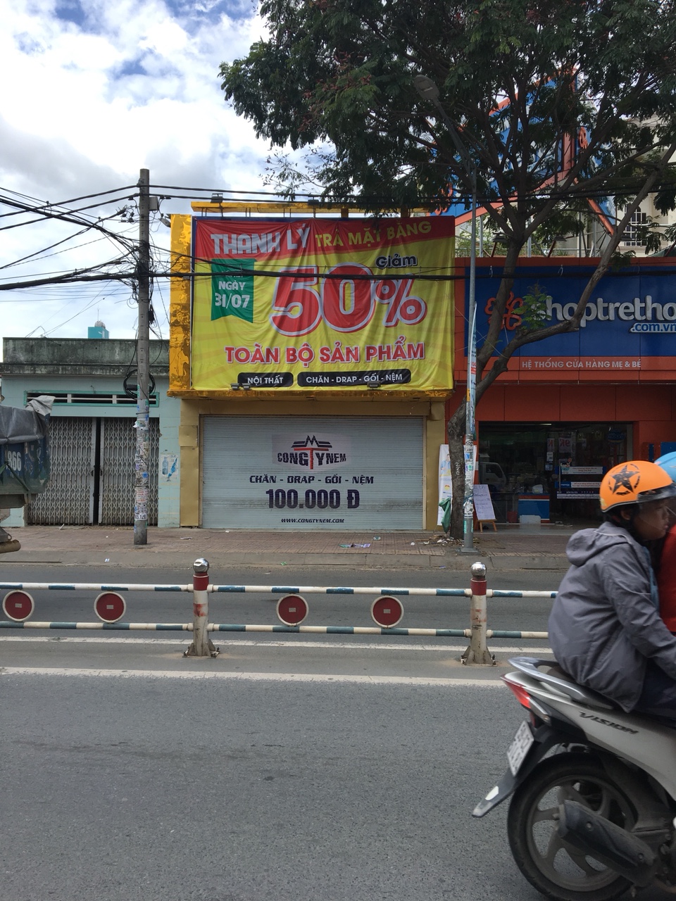 Cho thuê nhà mặt phố tại Đường Nguyễn Thị Thập, Quận 7, Tp.HCM