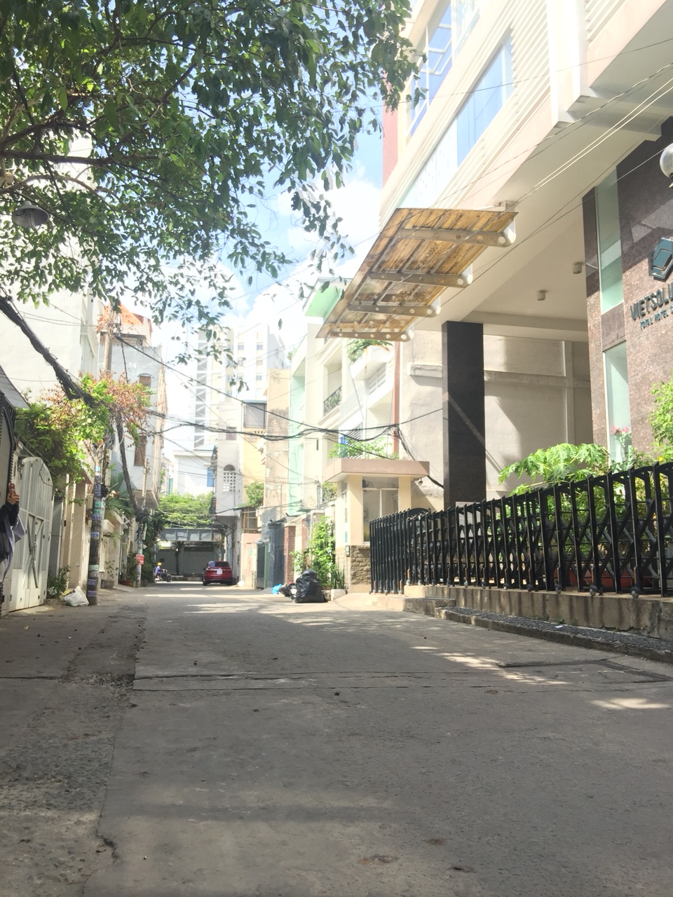 Cho thuê nhà Nguyên căn 2 lầu-DT 4x11m tại Nguyễn Cửu Vân-BT.