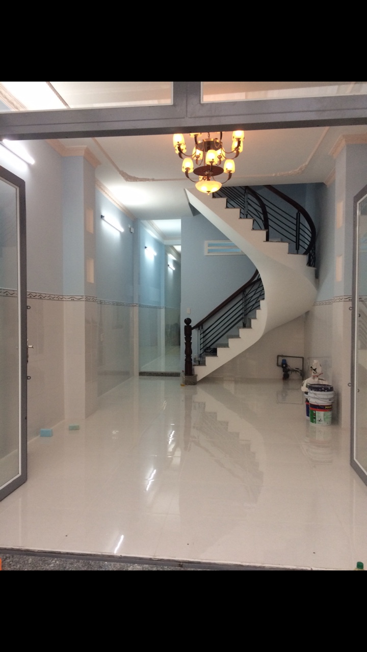 Cho thuê nhà nguyên căn 2 lầu, 6 phòng ngủ, 85m2, đường Nguyễn Thị Thập, P. Bình Thuận, Q7