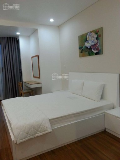 Cho thuê căn hộ chung cư Masteri Thảo Điền, quận 2, 3 phòng ngủ nội thất Châu Âu. Giá 25 tr/th