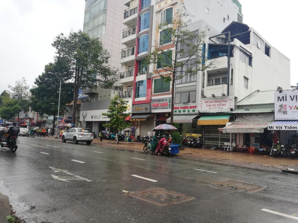 Cần sang lại mặt bằng kinh doanh đường Trần Phú, Phường 7, Quận 5