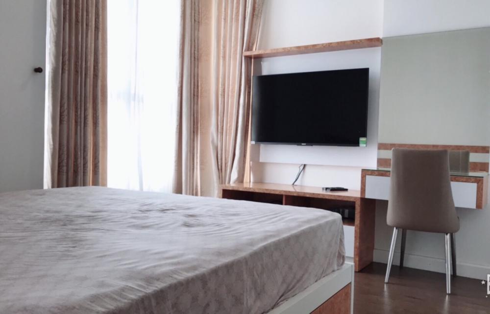 Cho thuê căn hộ tại Dự án Prince Residence, Phú Nhuận,  dt 98m2/3PN căn góc giá 28 tr/th