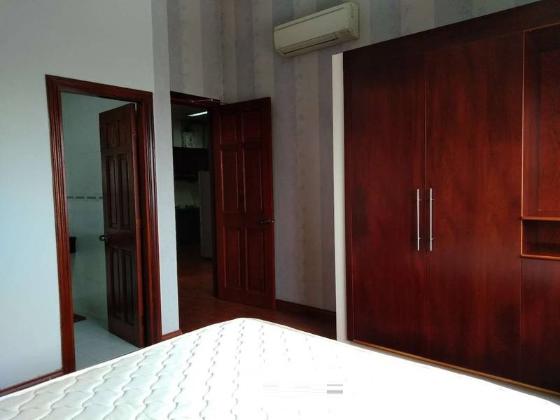 Cho thuê giá rẻ căn hộ Hoàng Kim đường Huỳnh Tấn Phát, quận 7. Diện tích 78m2 thiết kế 2 phòng