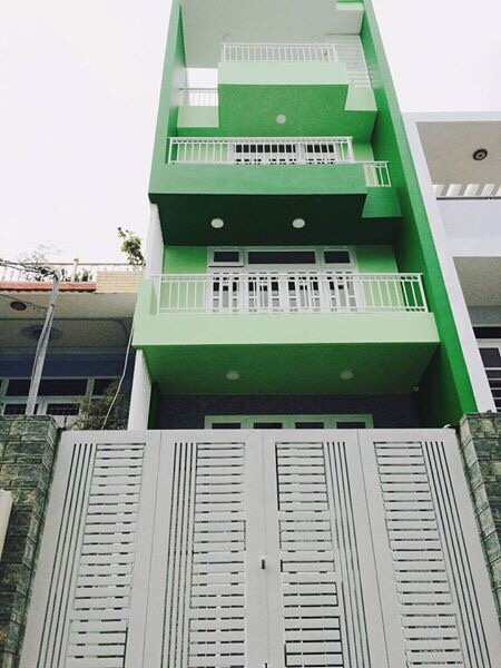 HXH đường Nguyễn Trọng Tuyển, Phú Nhuận. DT: 6x18m, 1 trệt, 2 lầu, nhà nở hậu phong thủy tốt