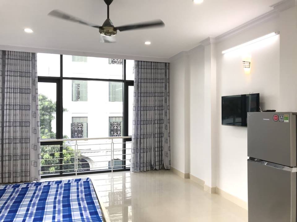 Cho thuê phòng trọn rộng view đẹp, mới 100% trên đường Tân Sơn Nhì, Tân Phú