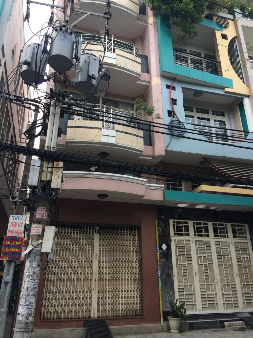 Cho thuê nhà riêng tại Đường Nguyễn Trãi, Phường Bến Thành, Quận 1, Tp.HCM diện tích 400m2 giá 80 Triệu/tháng