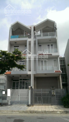 Cho thuê nhà phố Him Lam Kênh Tẻ, quận 7, 5x20m, hầm trệt, 4 lầu, thang máy, thiết kế văn phòng