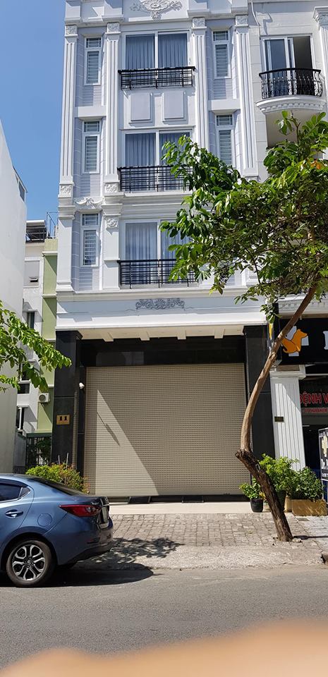 Chính chủ cho thuê nhà phố Hưng Phước  nhà đẹp có thang máy, giá rẻ thoáng mát LH: 0915 21 34 34 PHONG.