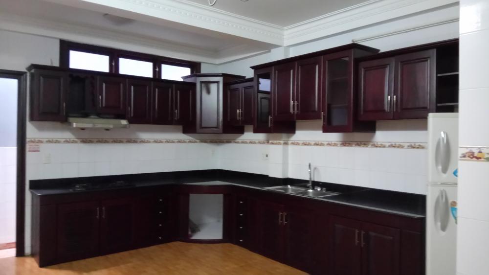 Cho thuê nhà Tống Hữu Định, Thảo Điền, Quận 2, giá 42 triệu/tháng