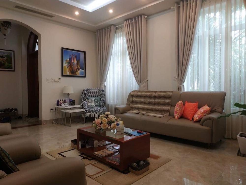Cho thuê villa 40 đường 10, Thảo Điền, Quận 2, 550m2, giá 120 triệu/tháng