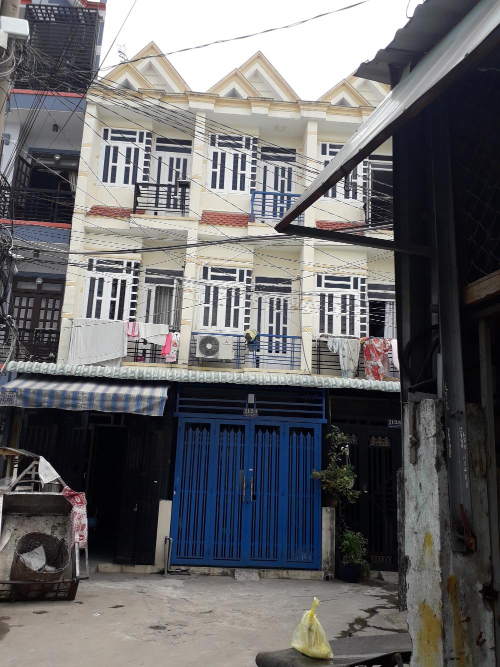 Nhà mới 3,6m x 10m, 2PN, hẻm Nguyễn Văn Quá, giá 6 tr/th