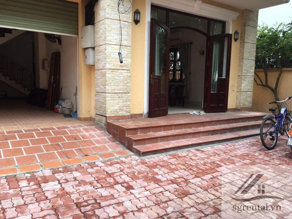 Cho thuê villa Thảo Điền 250m2, 1 trệt 1 lầu, 4PN 4WC, nội thất đầy đủ, giá 59 tr/th