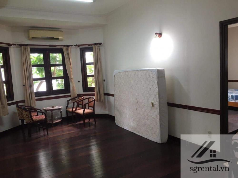 Cho thuê villa Thảo Điền 250m2, 1 trệt 1 lầu, 4PN 4WC, nội thất đầy đủ, giá 59 tr/th