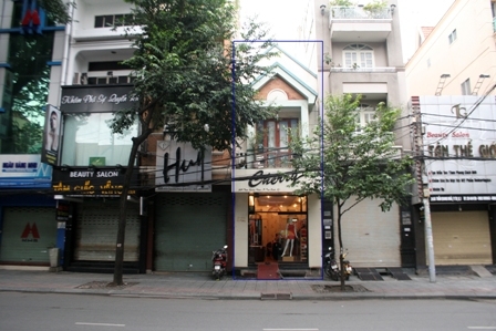 Nhà mặt tiền đường Trần Minh Quyền, Quận 10 cho thuê dài lâu