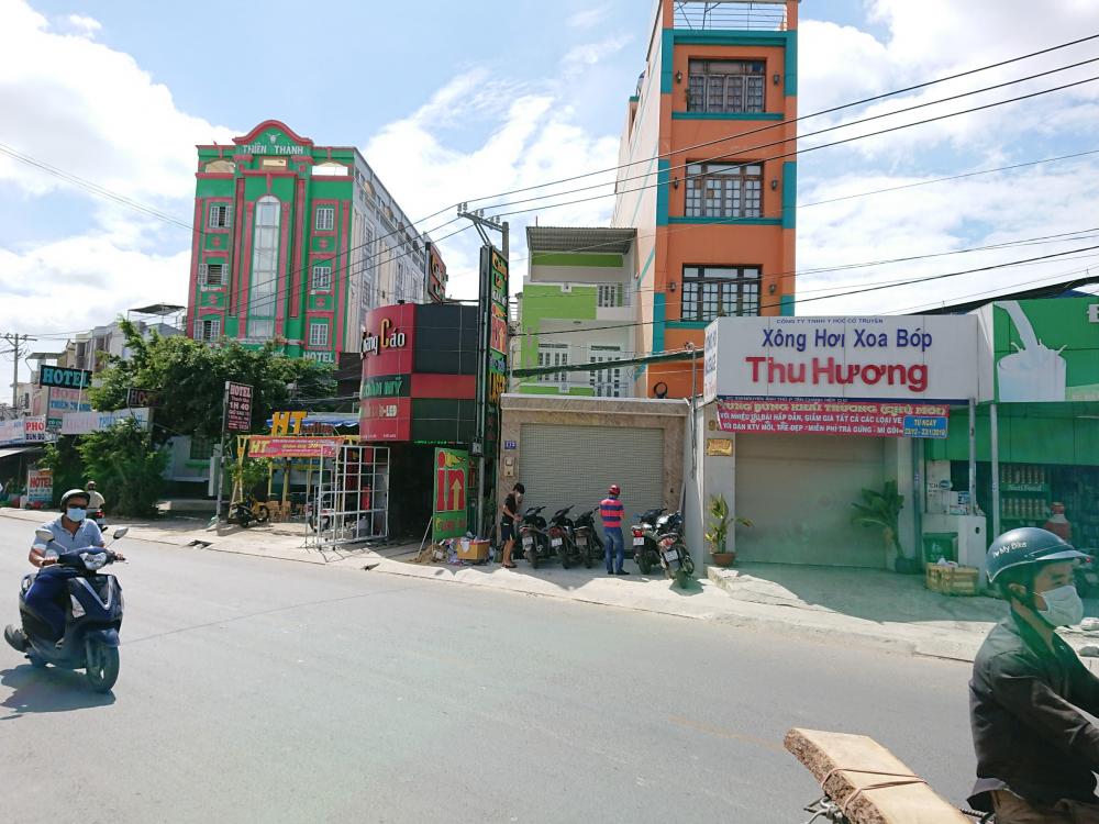 ​Cho thuê nhà nhà mặt tiền Nguyễn Ảnh Thủ, P. Tân Chánh Hiệp, Quận 12, diện tích: 4x28m, hướng Tây